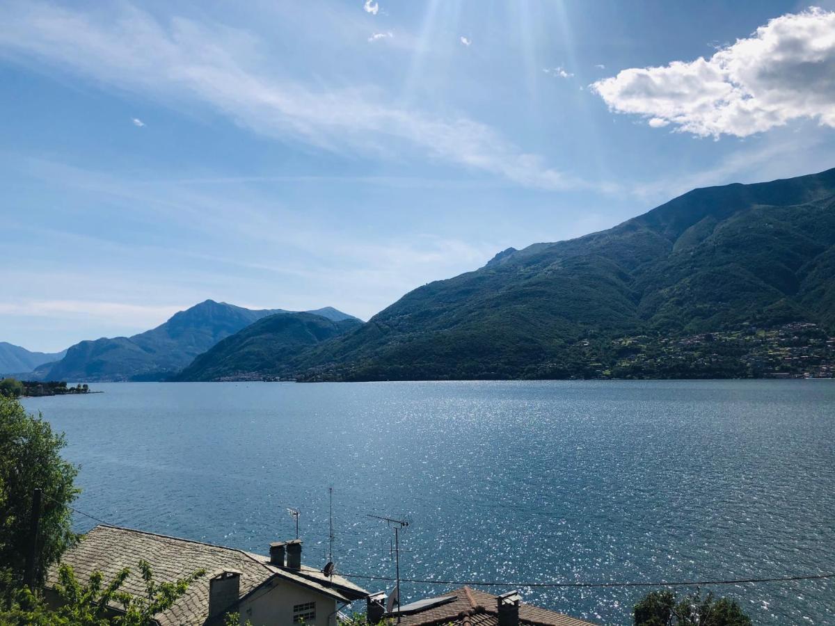 Lilli - Casa Sul Lago デルヴィオ エクステリア 写真